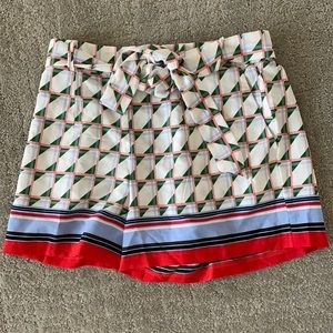 Shorts with tie waist